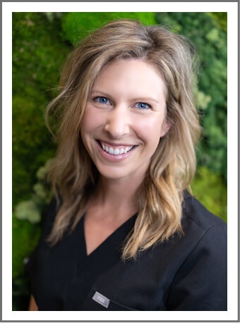 uptown_dental_clinic_our_team_page_jennica_headshot